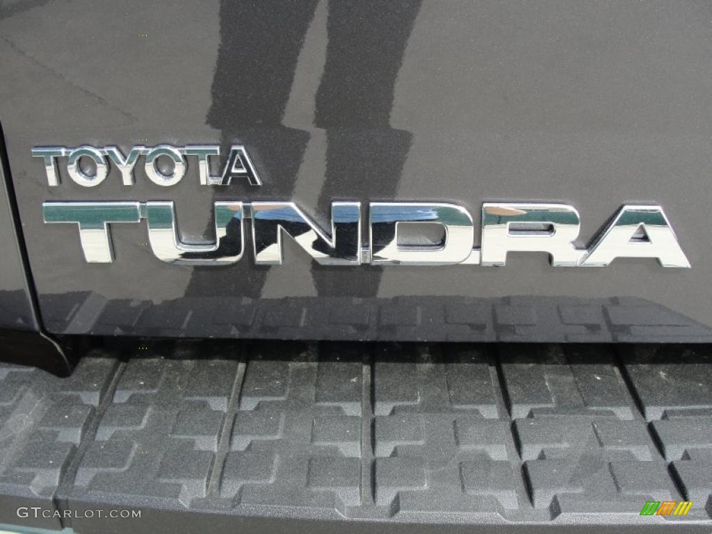 2011 Tundra CrewMax - Magnetic Gray Metallic / Graphite Gray photo #15