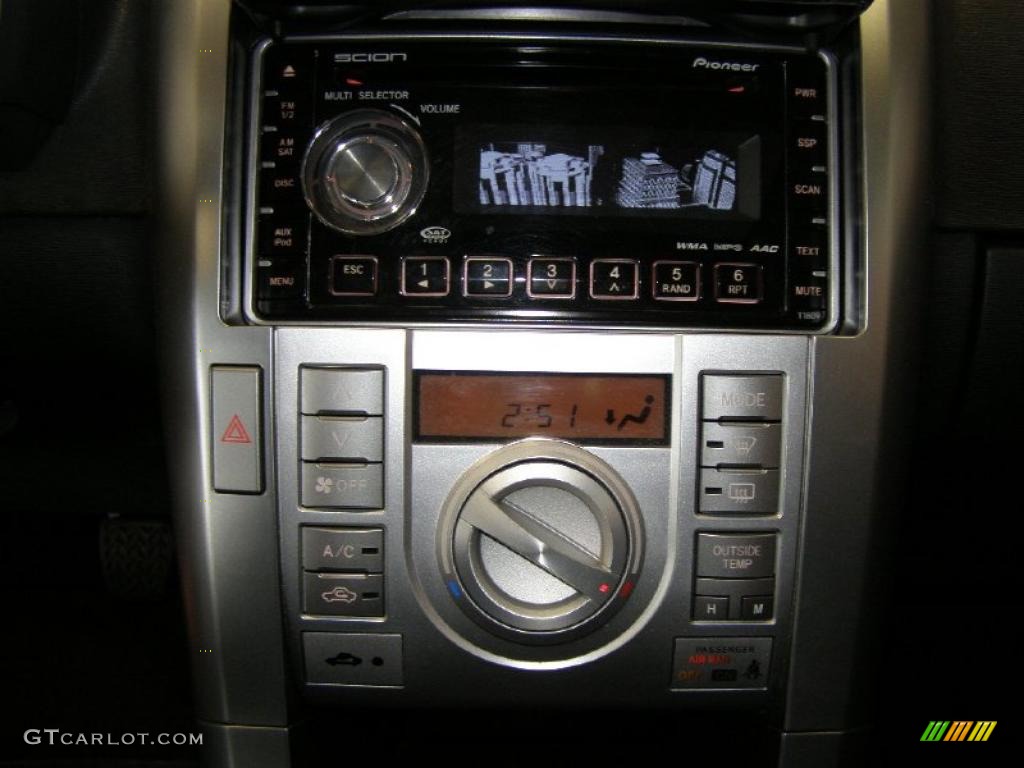 2008 Scion tC Standard tC Model Controls Photo #46422927