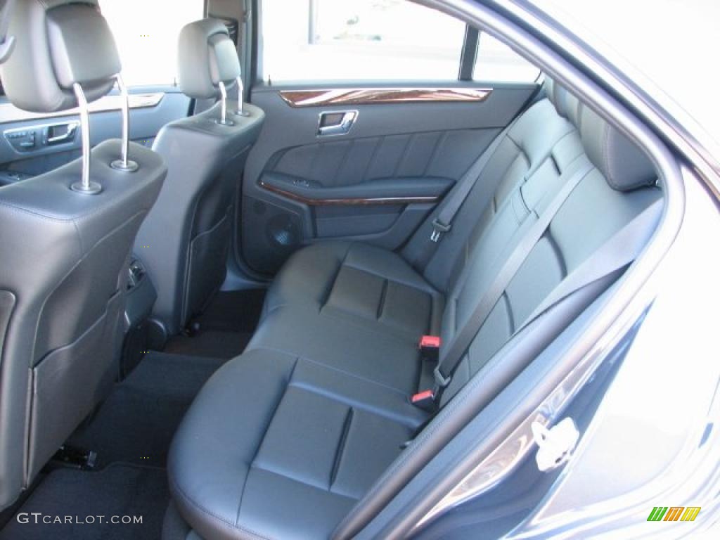 Black Interior 2011 Mercedes-Benz E 350 BlueTEC Sedan Photo #46424931