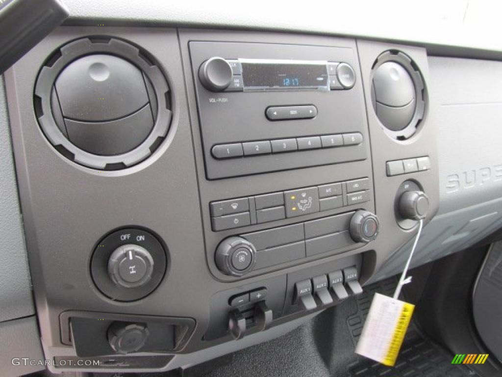 2011 Ford F350 Super Duty XL Regular Cab 4x4 Chassis Controls Photo #46425339