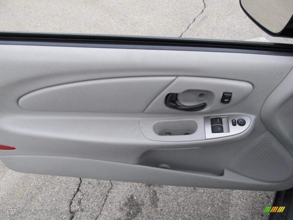 2007 Chevrolet Monte Carlo LS Gray Door Panel Photo #46425990