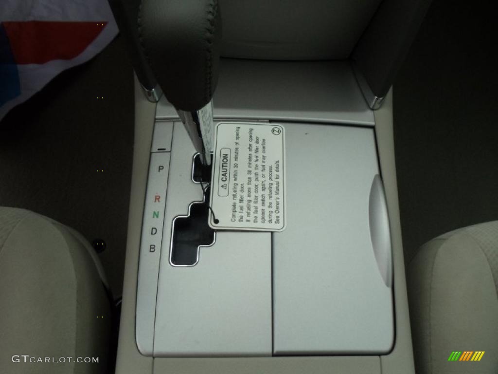 2011 Camry Hybrid - Spruce Green Mica / Bisque photo #10