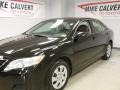Black - Camry LE Photo No. 6