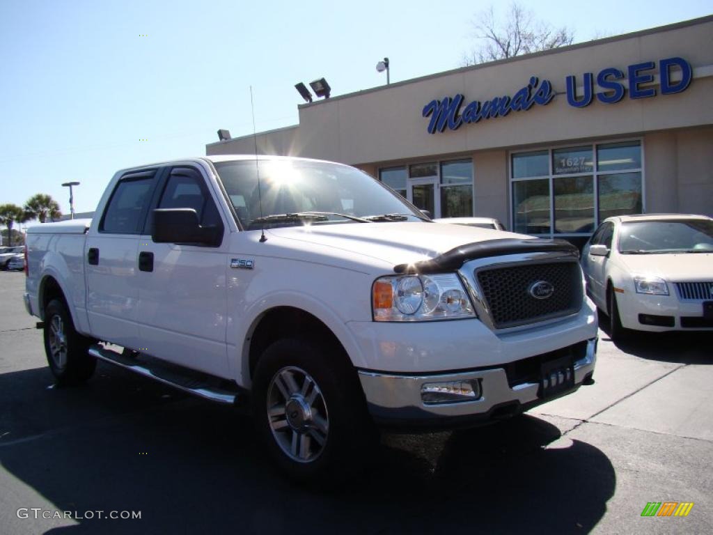 2005 F150 Lariat SuperCrew 4x4 - Oxford White / Tan photo #2