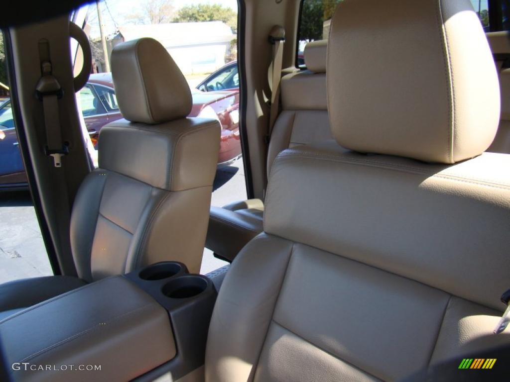 2005 F150 Lariat SuperCrew 4x4 - Oxford White / Tan photo #11