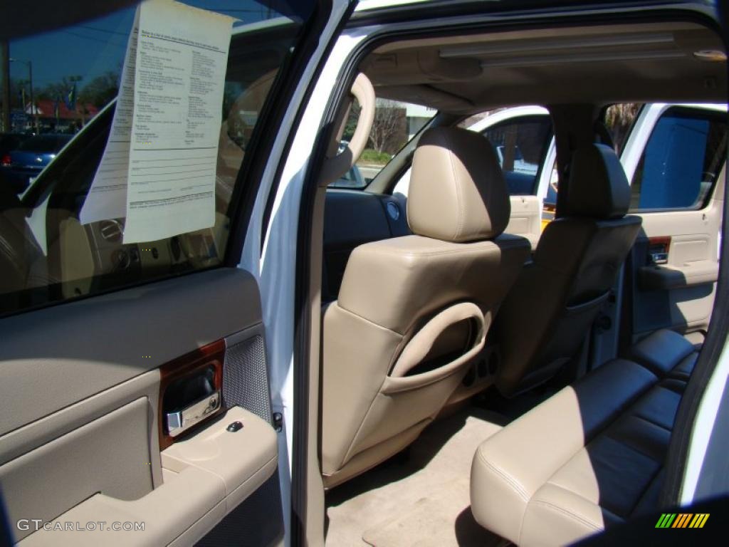 2005 F150 Lariat SuperCrew 4x4 - Oxford White / Tan photo #12