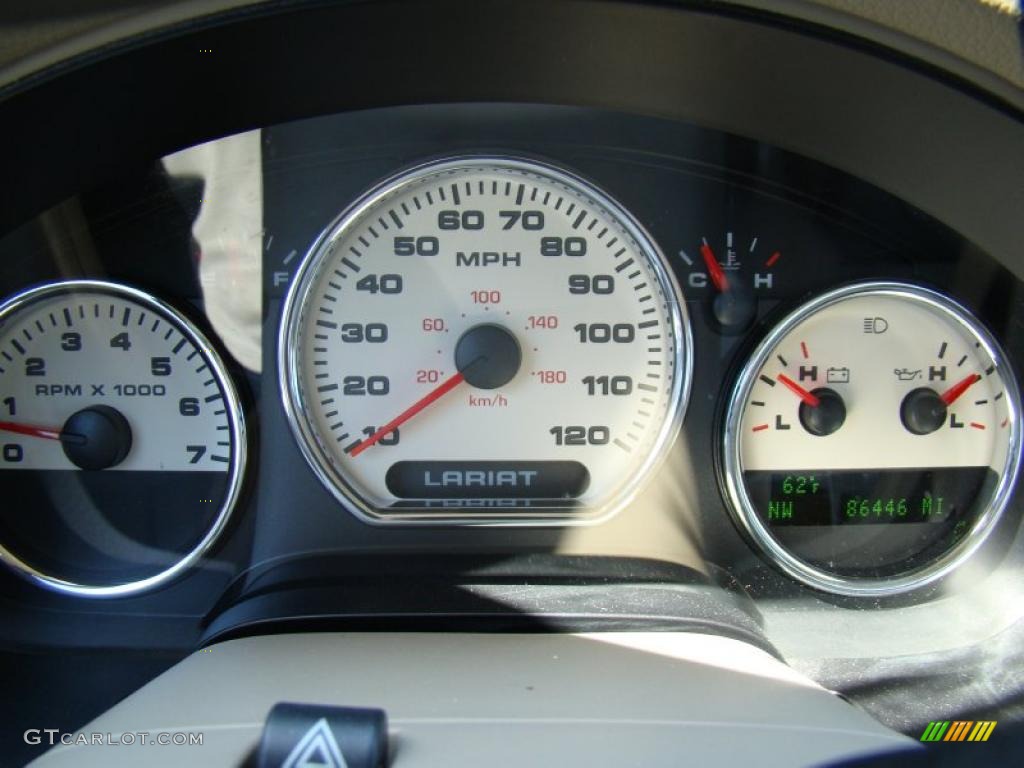 2005 F150 Lariat SuperCrew 4x4 - Oxford White / Tan photo #27