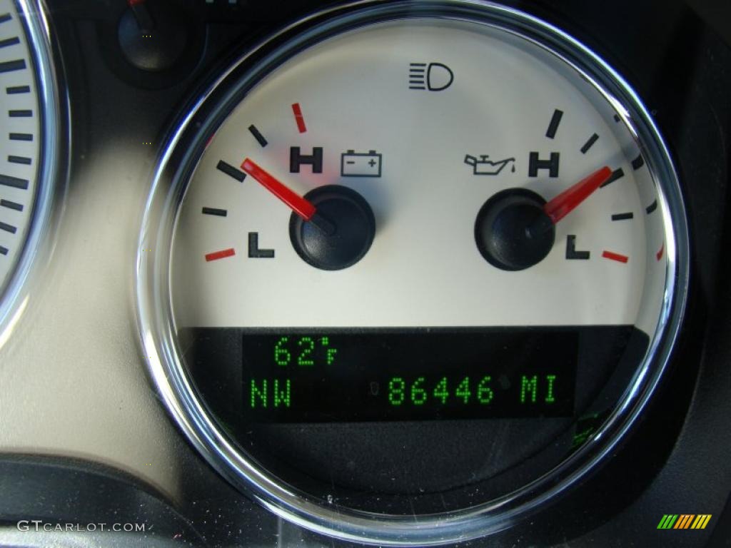 2005 F150 Lariat SuperCrew 4x4 - Oxford White / Tan photo #28