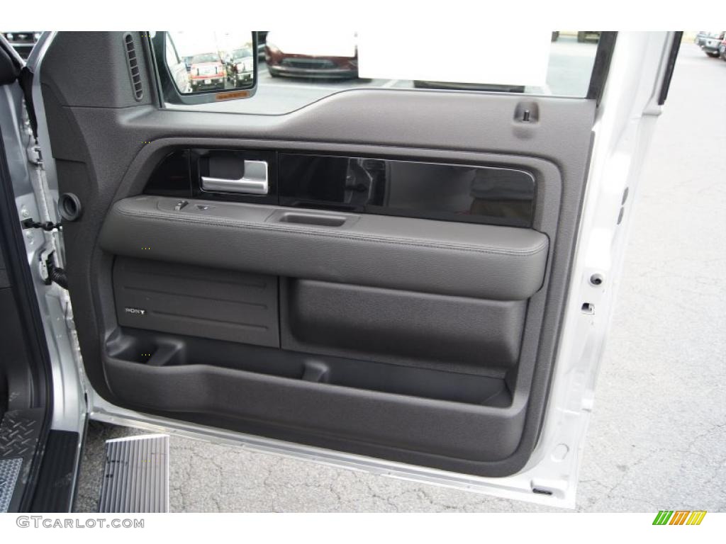 2011 Ford F150 Harley-Davidson SuperCrew 4x4 Black/Silver Smoke Door Panel Photo #46431807