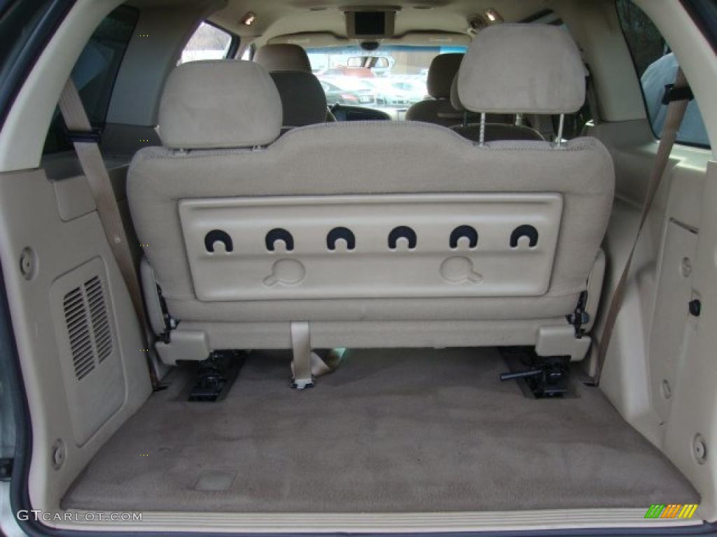 2003 Ford Windstar SE Trunk Photo #46432512