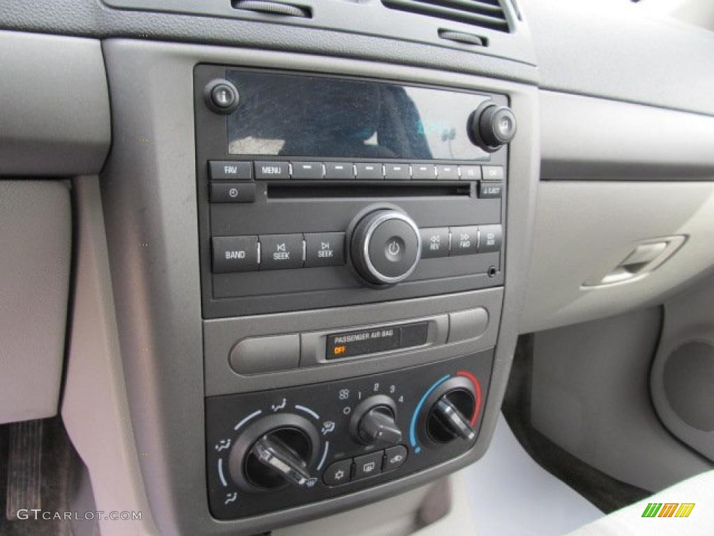 2007 Chevrolet Cobalt LS Sedan Controls Photo #46432632