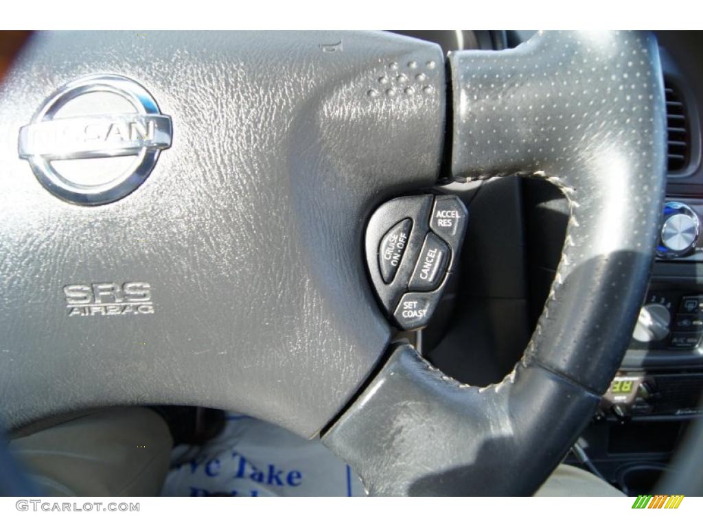 2003 Sentra SE-R Spec V - Vibrant Blue Metallic / Black photo #28