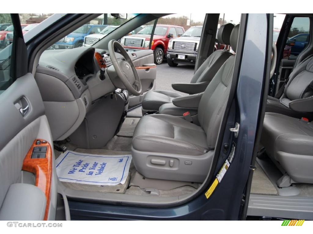 Stone Interior 2008 Toyota Sienna XLE Photo #46433953
