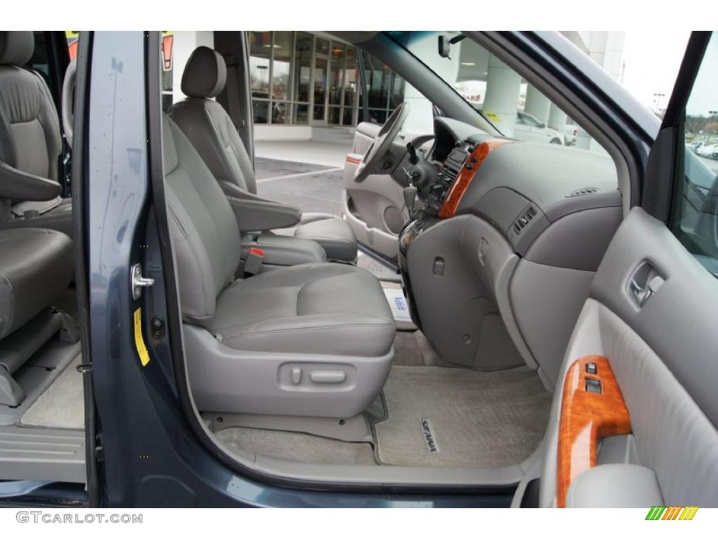 Stone Interior 2008 Toyota Sienna XLE Photo #46434012