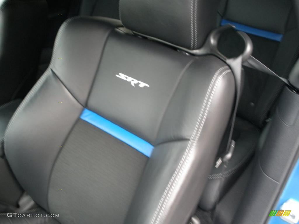 2010 Dodge Challenger SRT8 Marks and Logos Photo #46434309
