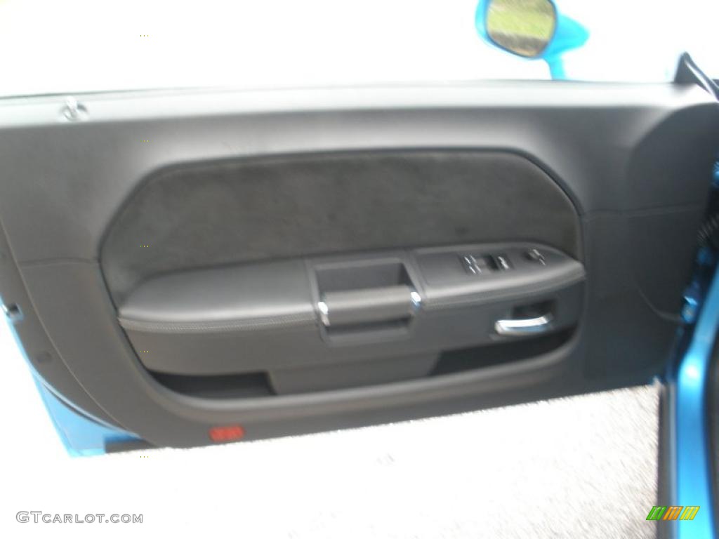 2010 Dodge Challenger SRT8 Dark Slate Gray Door Panel Photo #46434321