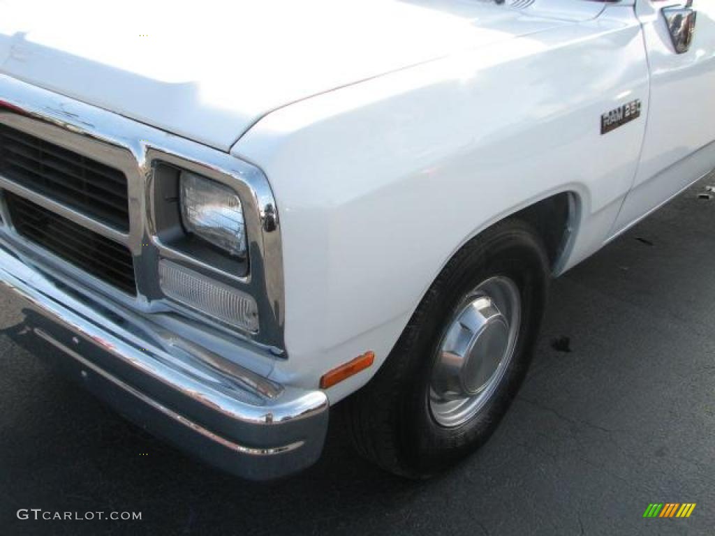 1993 Ram Truck D250 Regular Cab - White / Gray photo #4