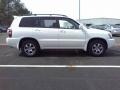 Super White - Highlander V6 Photo No. 17