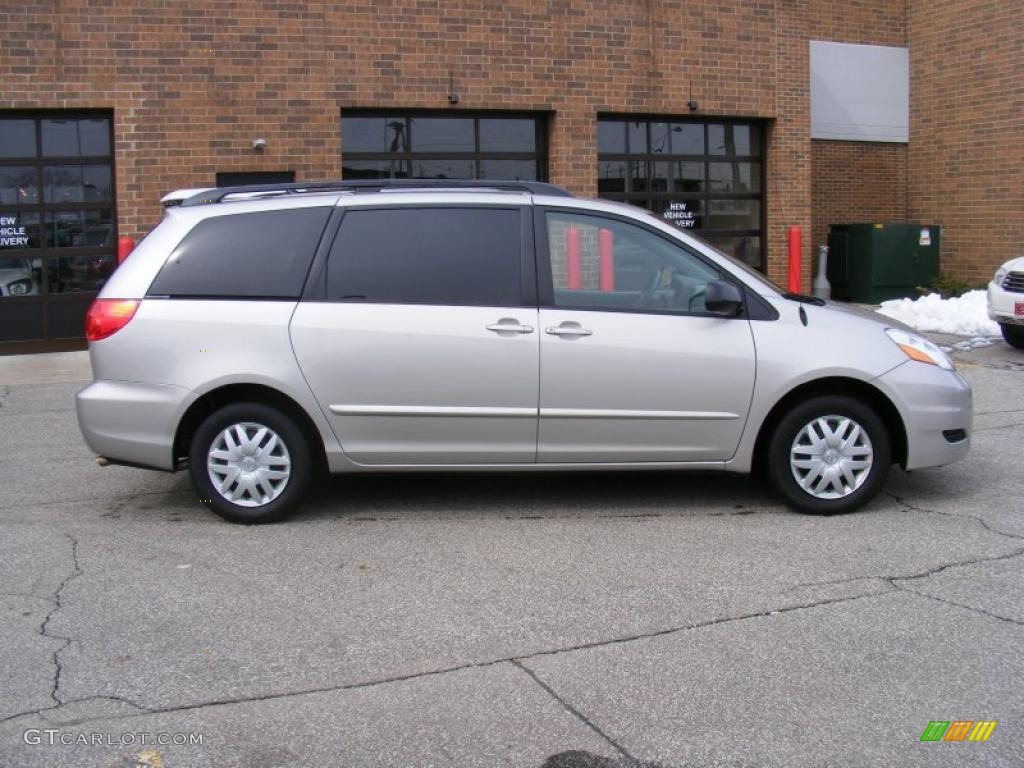 Silver Shadow Pearl 2008 Toyota Sienna LE Exterior Photo #46438401