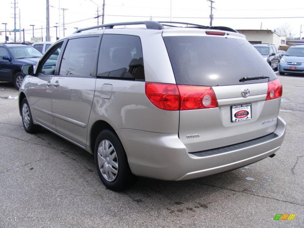 Silver Shadow Pearl 2008 Toyota Sienna LE Exterior Photo #46438455