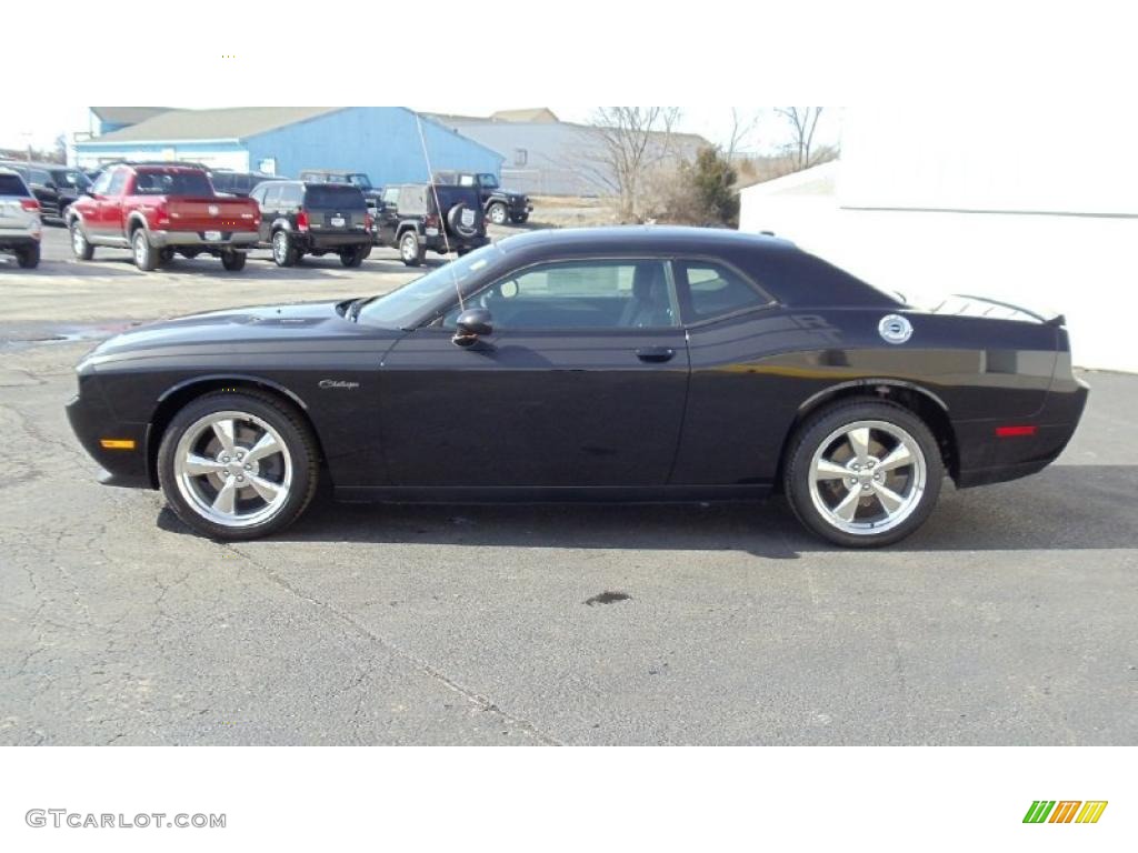 2011 Challenger R/T Classic - Brilliant Black Crystal Pearl / Dark Slate Gray photo #9