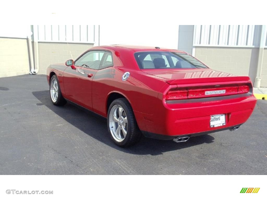 2011 Challenger R/T Classic - Redline 3-Coat Pearl / Dark Slate Gray photo #7