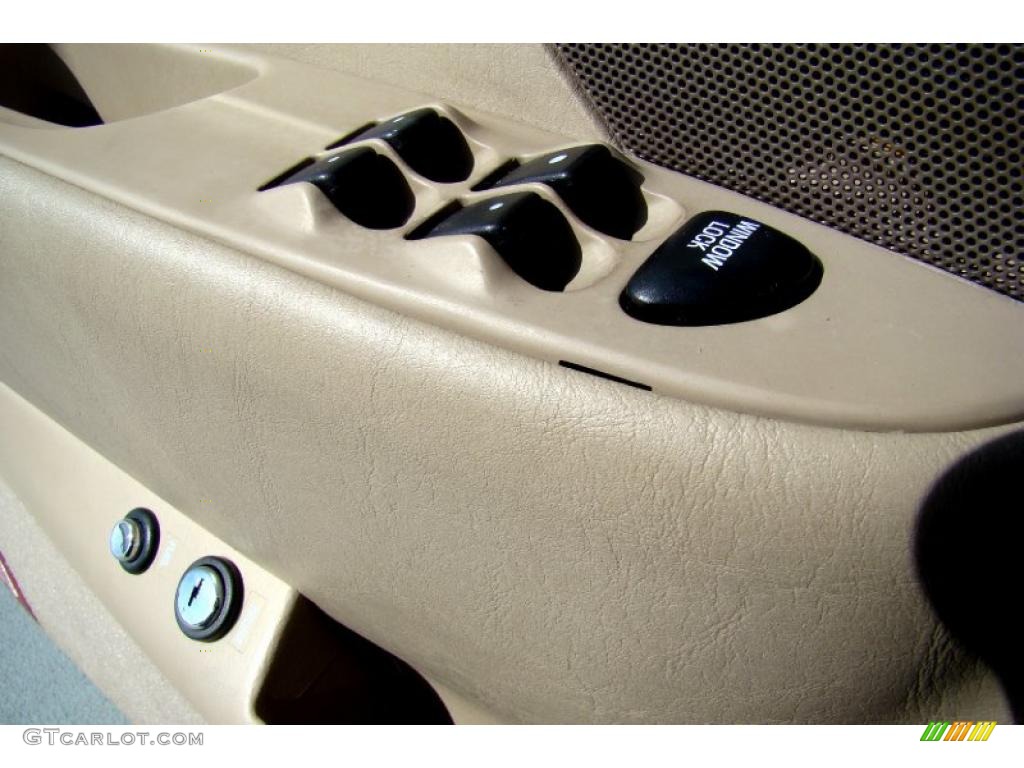 2002 Continental  - Black / Light Parchment photo #31