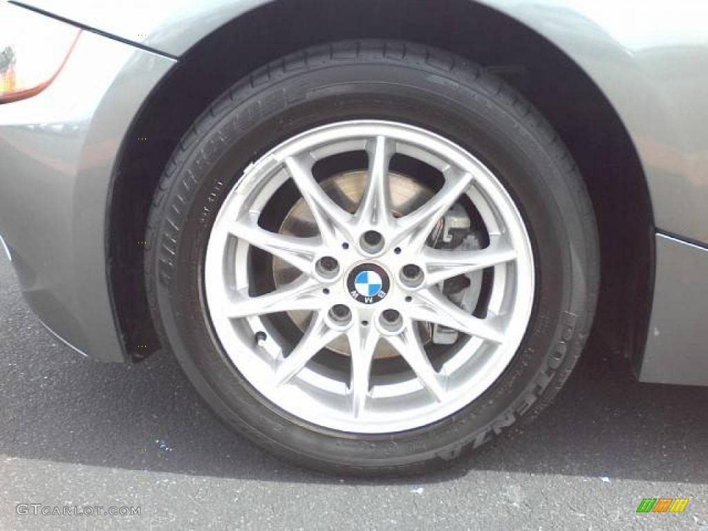 2004 BMW Z4 2.5i Roadster Wheel Photo #46440033