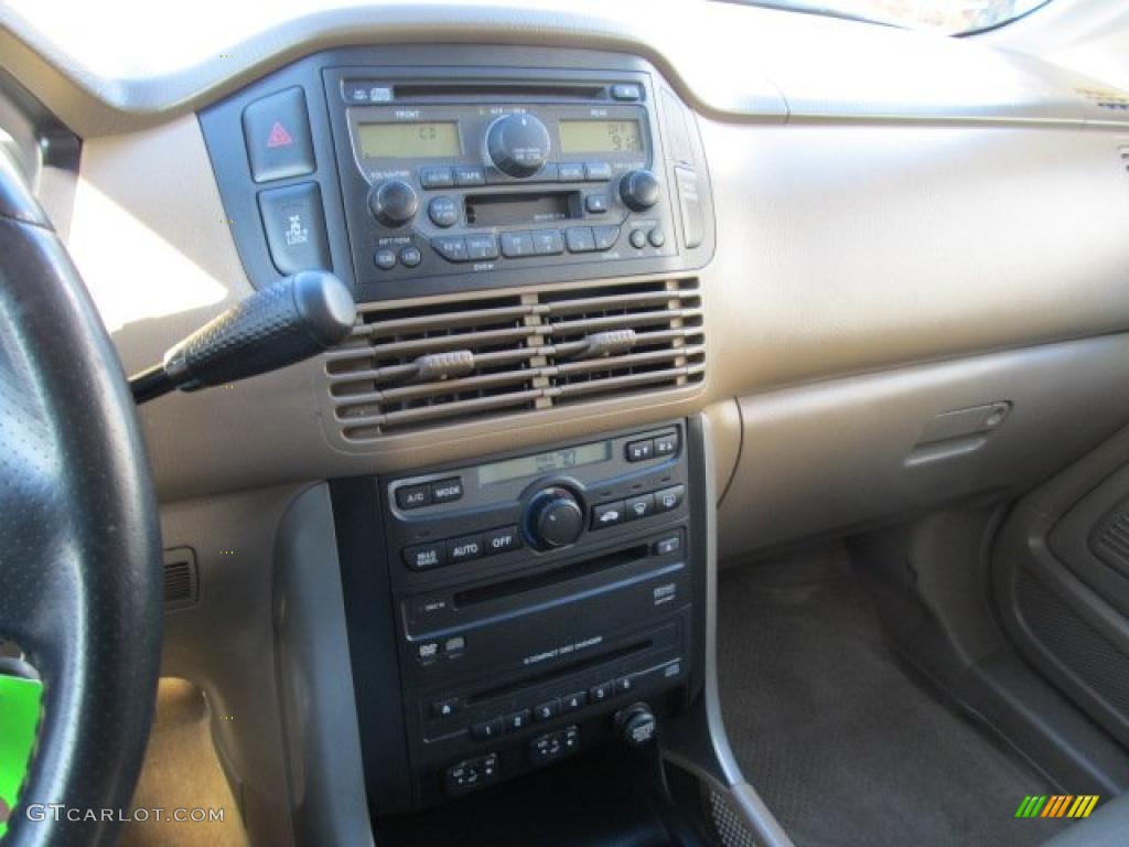 2005 Honda Pilot EX-L 4WD Controls Photo #46440213