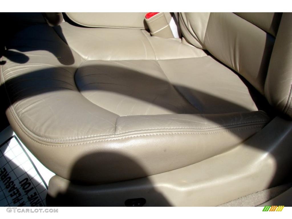 2002 Continental  - Black / Light Parchment photo #50