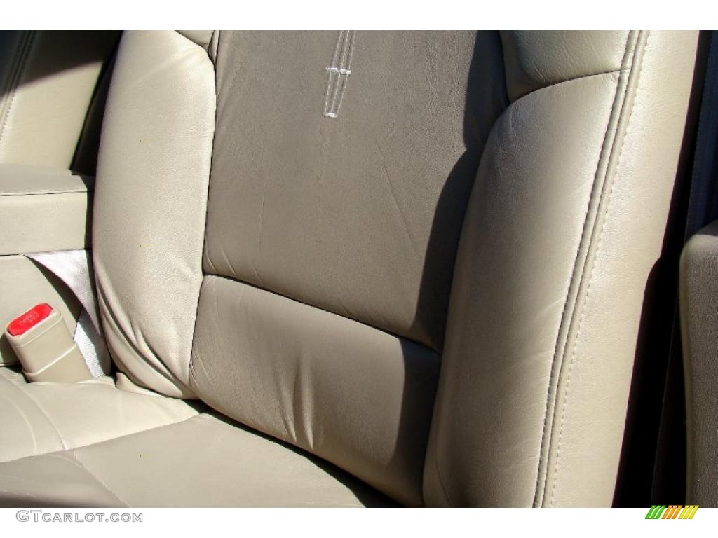 2002 Continental  - Black / Light Parchment photo #51