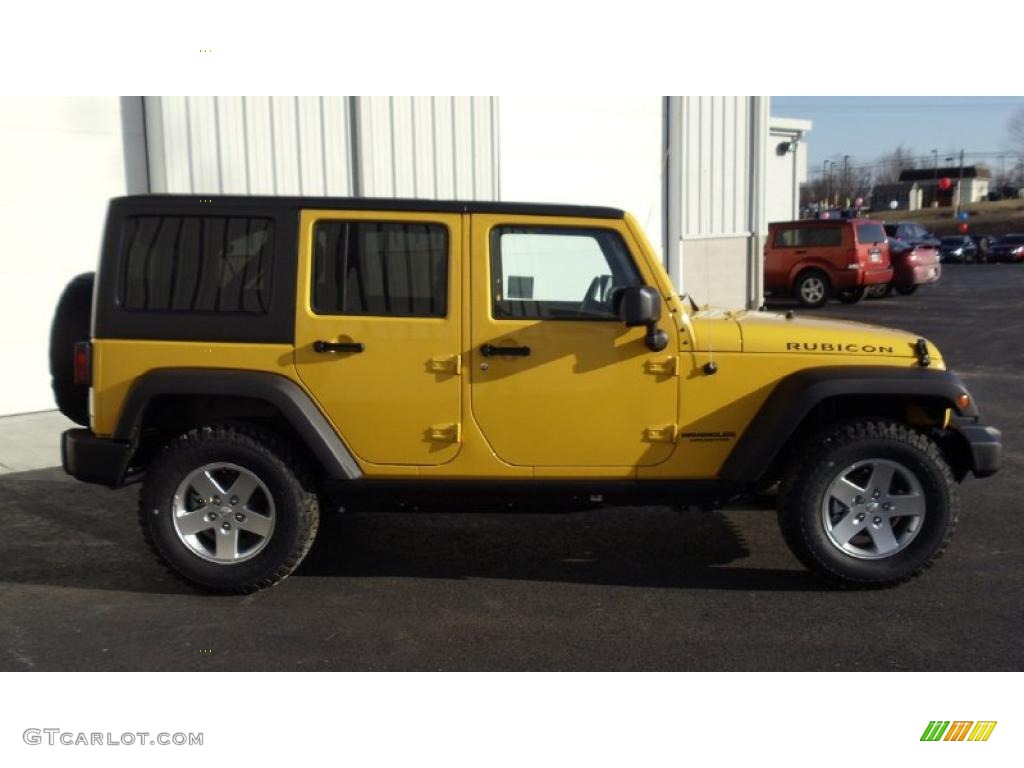 2011 Wrangler Unlimited Rubicon 4x4 - Detonator Yellow / Black photo #7