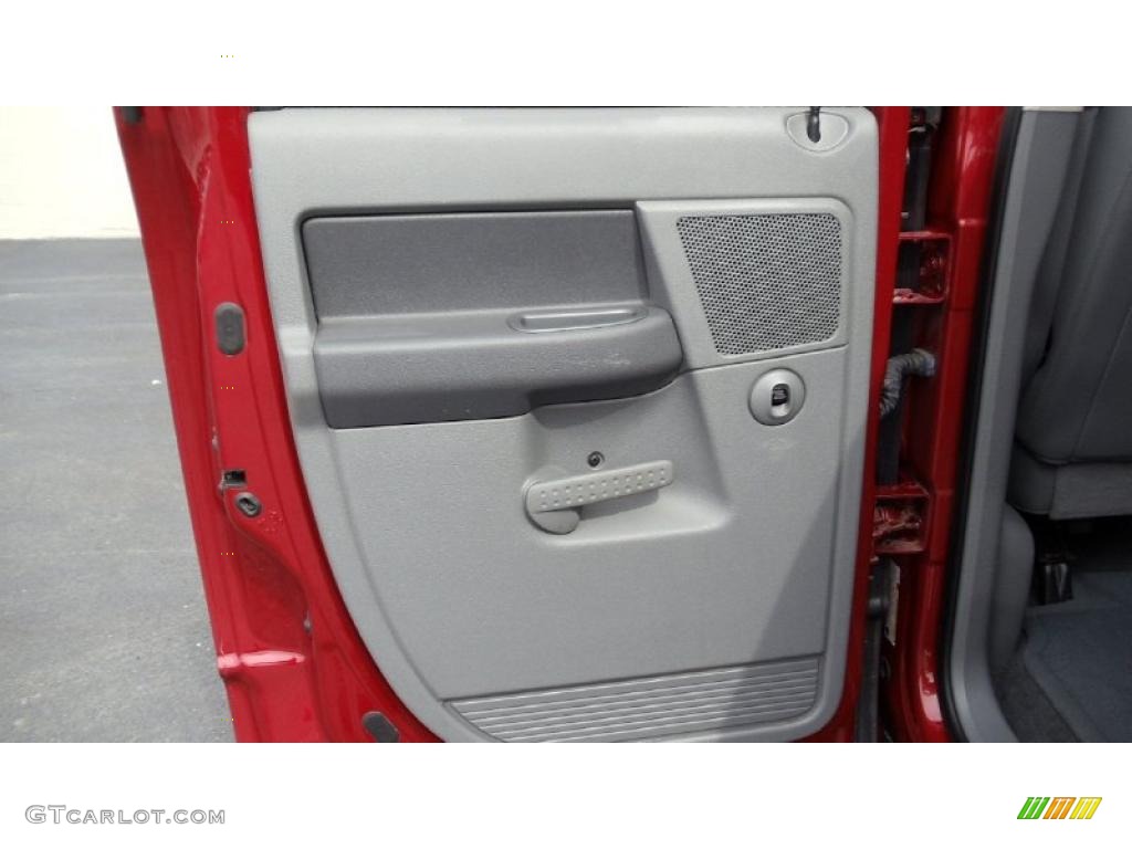 2007 Dodge Ram 2500 SLT Quad Cab 4x4 Medium Slate Gray Door Panel Photo #46441629