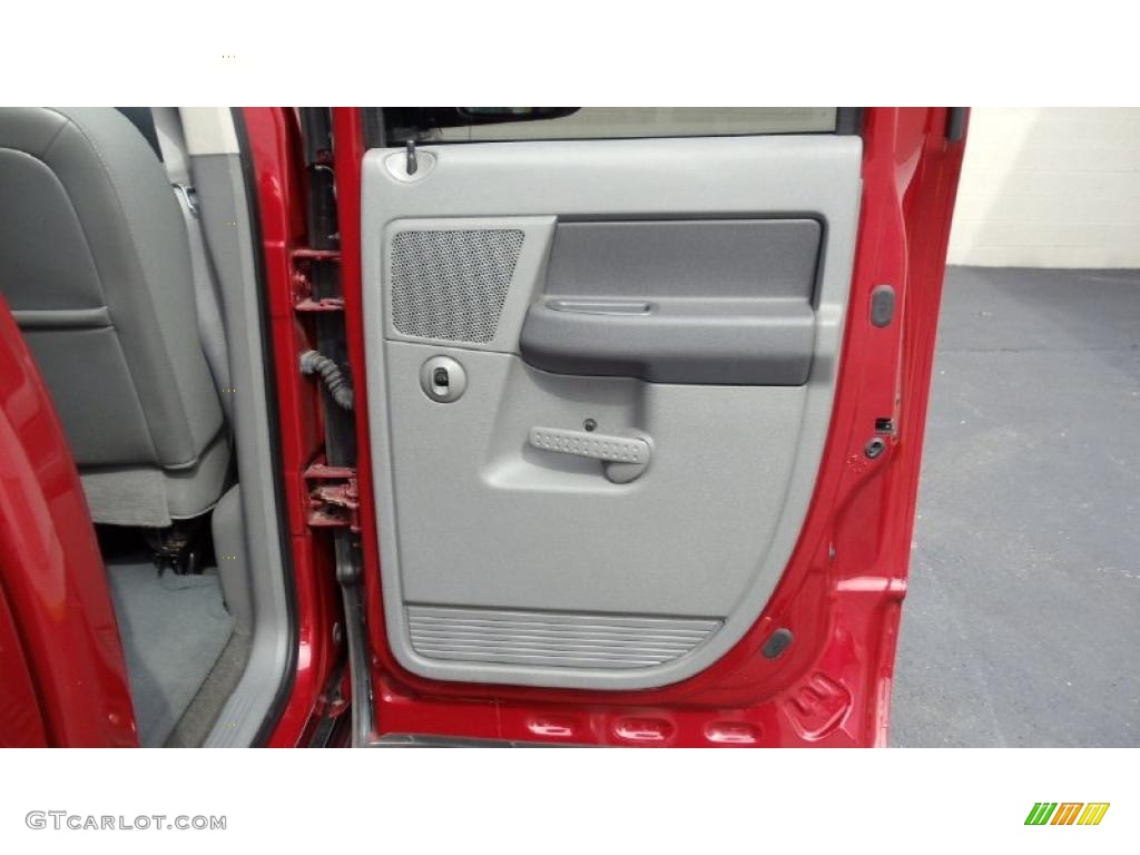 2007 Dodge Ram 2500 SLT Quad Cab 4x4 Medium Slate Gray Door Panel Photo #46441665