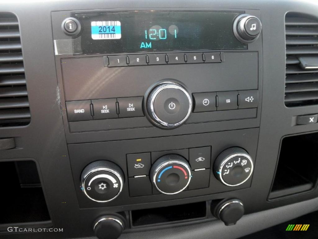 2011 GMC Sierra 3500HD Work Truck Regular Cab Chassis Controls Photo #46442331