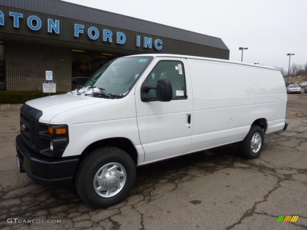 Oxford White 2011 Ford E Series Van E250 Extended Commercial Exterior Photo #46443483