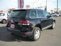 Black Uni - Touareg TDI 4XMotion Photo No. 5