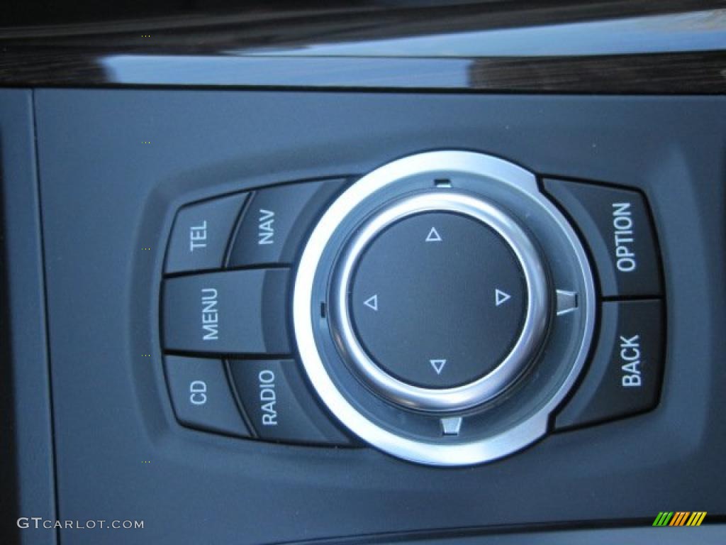 2011 BMW X5 xDrive 50i Controls Photo #46444545