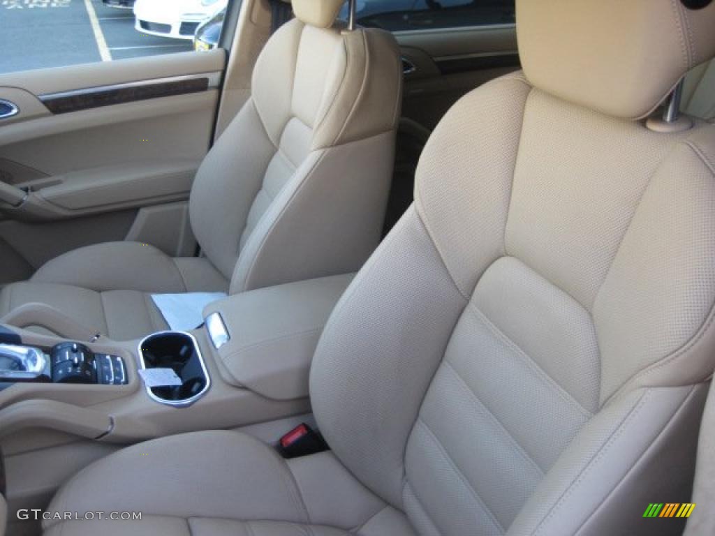 2011 Cayenne Turbo - Jet Black Metallic / Luxor Beige photo #17