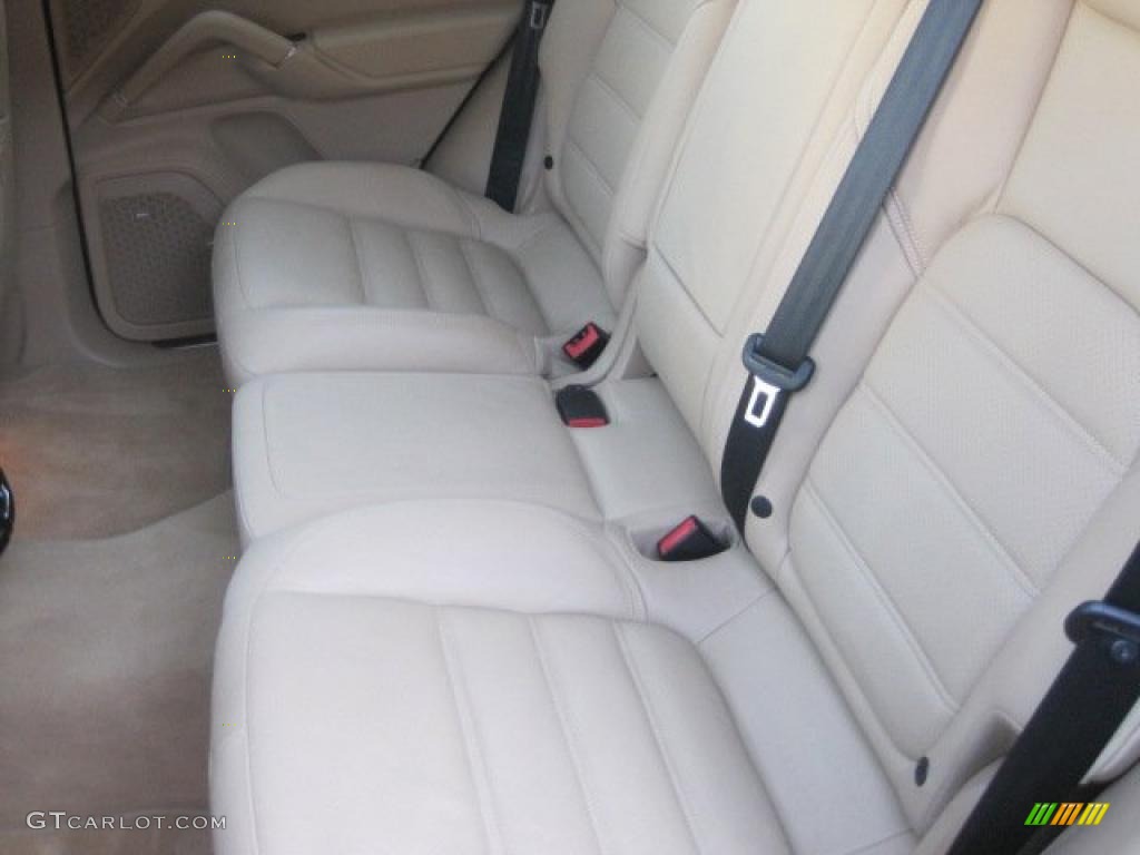 Luxor Beige Interior 2011 Porsche Cayenne Turbo Photo #46444932