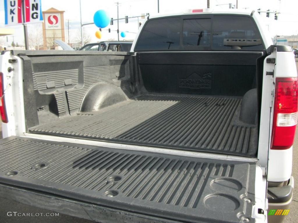 2004 F150 Lariat SuperCab 4x4 - Oxford White / Tan photo #9
