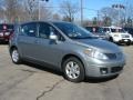 Magnetic Gray - Versa 1.8 SL Hatchback Photo No. 3