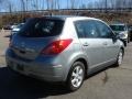 Magnetic Gray - Versa 1.8 SL Hatchback Photo No. 5