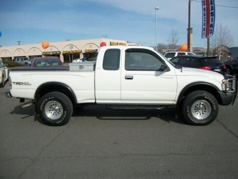 1998 Toyota Tacoma V6 TRD Extended Cab 4x4 Data, Info and Specs