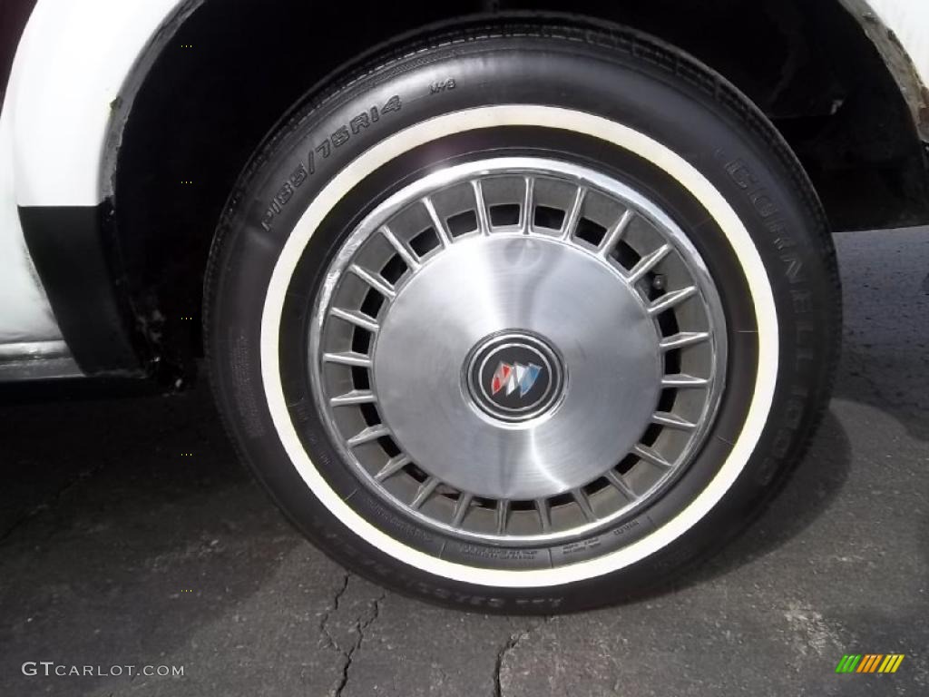 1994 Buick Century Special Sedan Wheel Photo #46445979