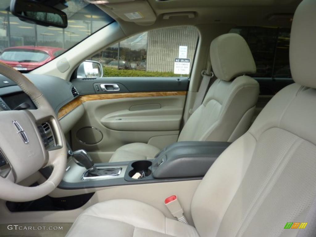 Light Stone Interior 2010 Lincoln MKT AWD EcoBoost Photo #46446321