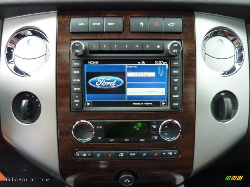 2009 Ford Expedition Limited 4x4 Controls Photo #46446780