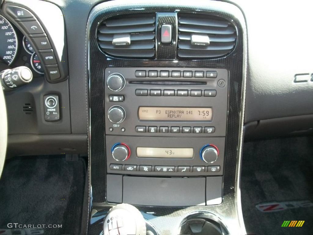2008 Chevrolet Corvette Z06 Controls Photo #46446876