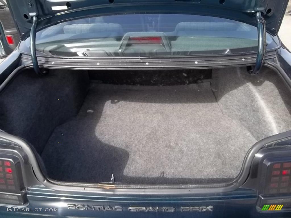 1996 Pontiac Grand Prix SE Coupe Trunk Photos