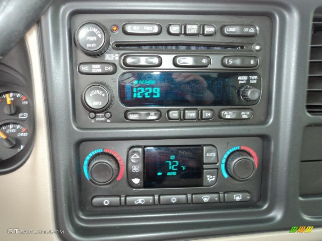 2006 GMC Yukon SLT Controls Photo #46451661